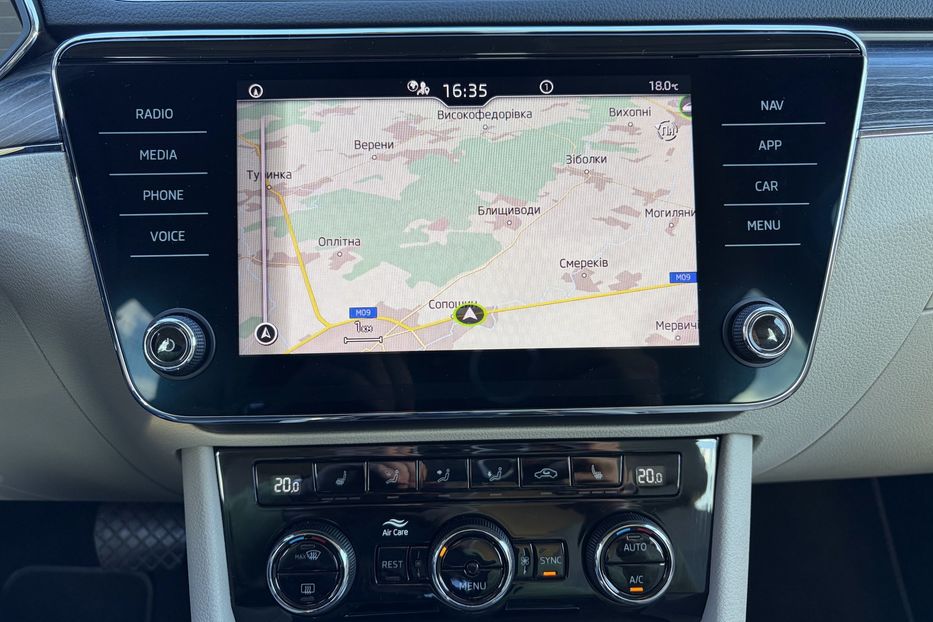 Продам Skoda Superb 2.0 TDI 150к.с FULL LED 2022 года в Львове
