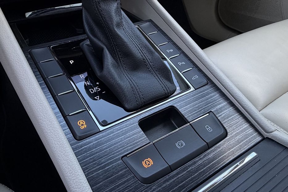 Продам Skoda Superb 2.0 TDI 150к.с FULL LED 2022 года в Львове