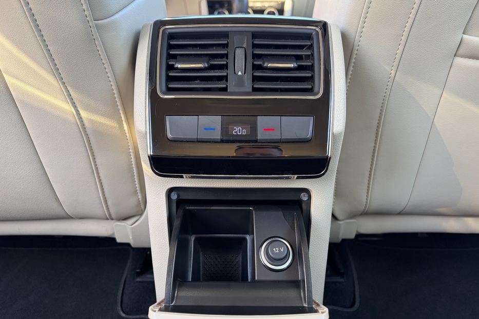Продам Skoda Superb 2.0 TDI 150к.с FULL LED 2022 года в Львове