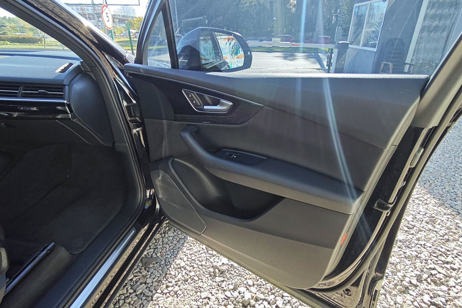Продам Audi Q7 3.0 TFSI Tiptronic (333 к.с.)  2016 года в Киеве