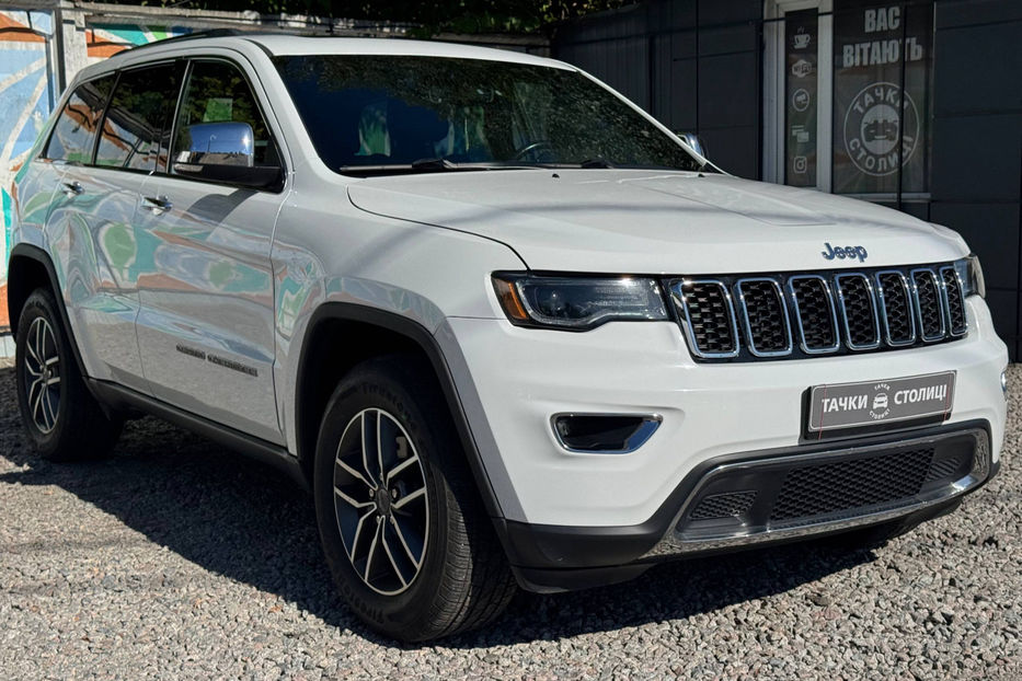 Продам Jeep Grand Cherokee 3.6 AT (295 к.с.) 4WD  •  2020 года в Киеве