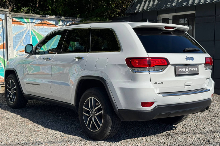 Продам Jeep Grand Cherokee 3.6 AT (295 к.с.) 4WD  •  2020 года в Киеве