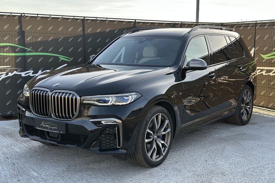 Продам BMW X7 M50D Xdrive 2022 года в Киеве