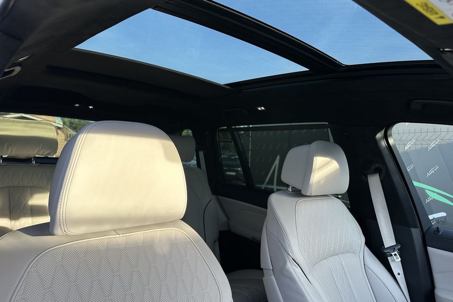 Продам BMW X7 M50D Xdrive 2022 года в Киеве