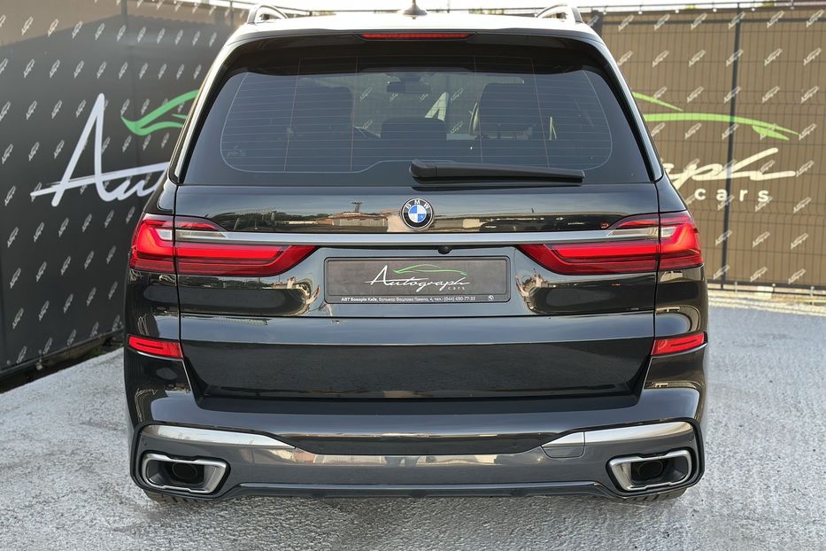 Продам BMW X7 M50D Xdrive 2022 года в Киеве