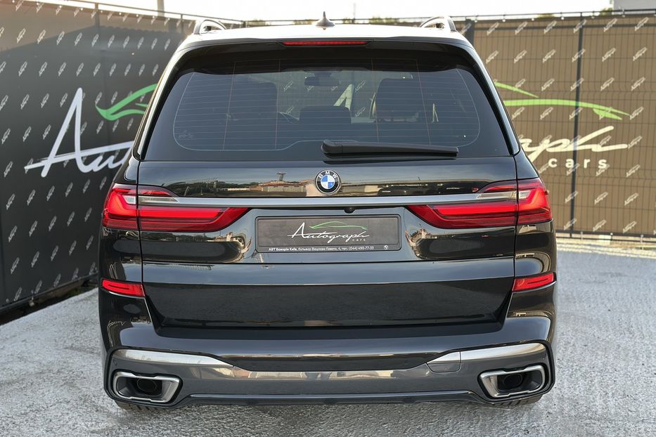 Продам BMW X7 M50D Xdrive 2022 года в Киеве