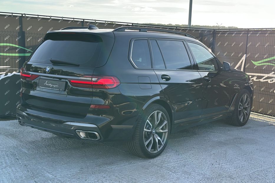 Продам BMW X7 M50D Xdrive 2022 года в Киеве