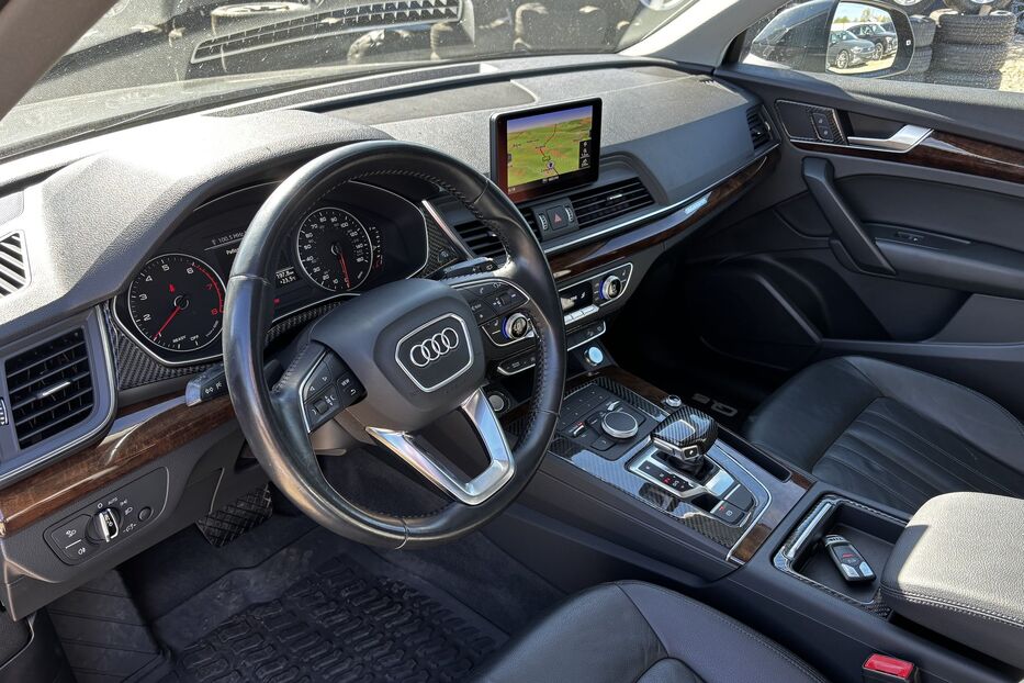 Продам Audi Q5 Premium  3383 2018 року у Львові