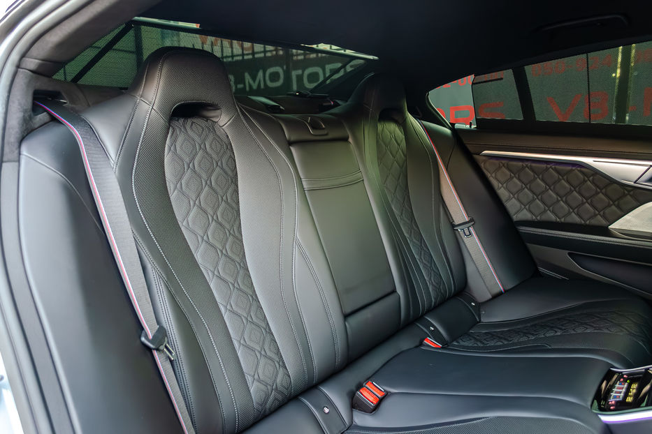 Продам BMW M6 M8 GranCoupe Competition 2022 года в Киеве