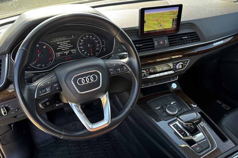 Продам Audi Q5 Premium  3383 2018 року у Львові
