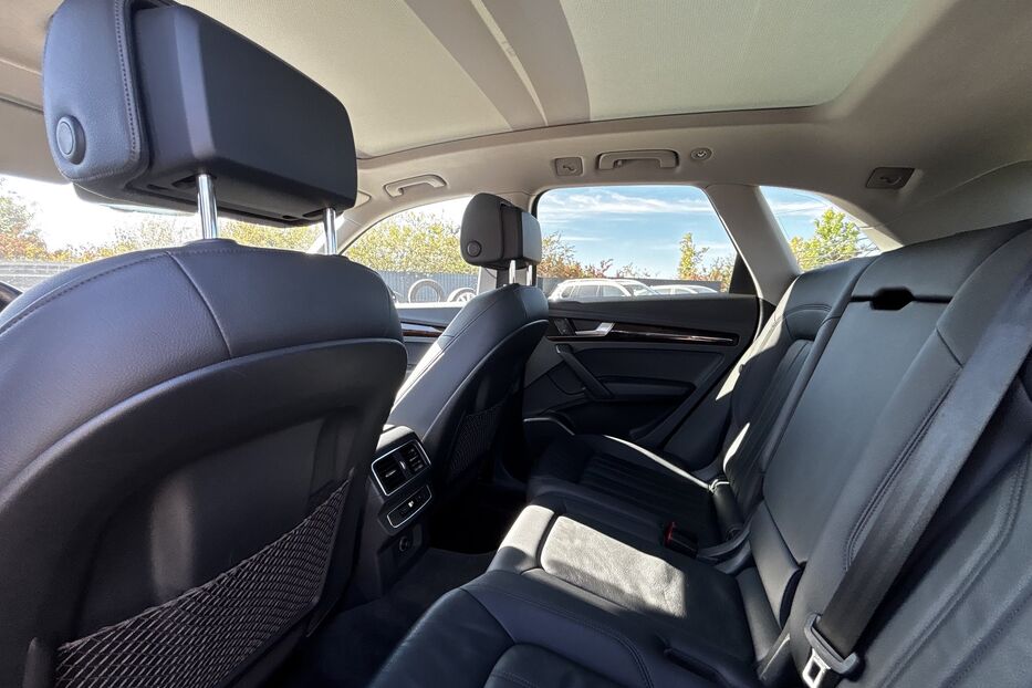 Продам Audi Q5 Premium  3383 2018 року у Львові