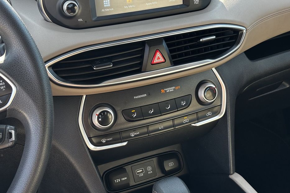Продам Hyundai Santa FE авто у Львові 2020 года в Львове
