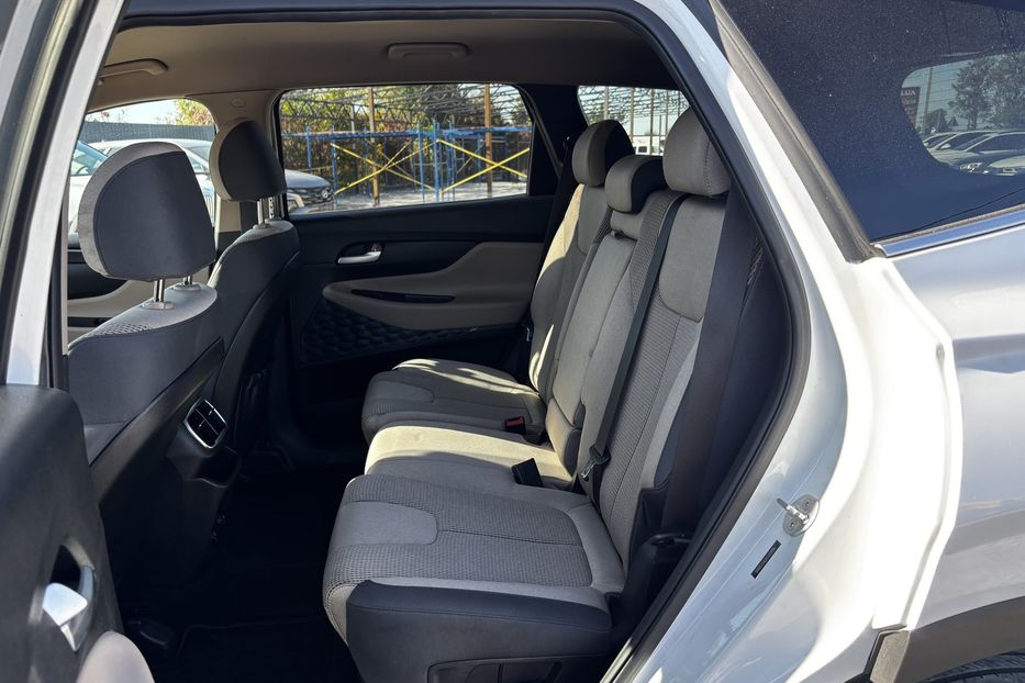 Продам Hyundai Santa FE авто у Львові 2020 года в Львове