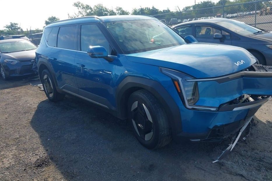 Продам Kia EV6 KIA EV 9 2024 года в Львове