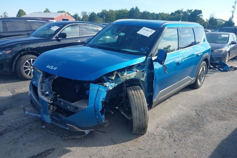 Продам Kia EV6 KIA EV 9 2024 года в Львове