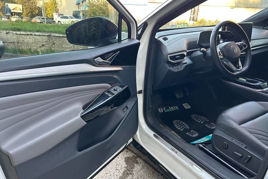 Продам Volkswagen ID.4 Pro 2023 года в Черновцах
