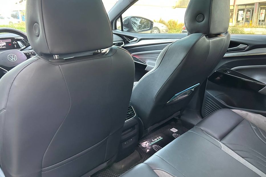 Продам Volkswagen ID.4 Pro 2023 года в Черновцах