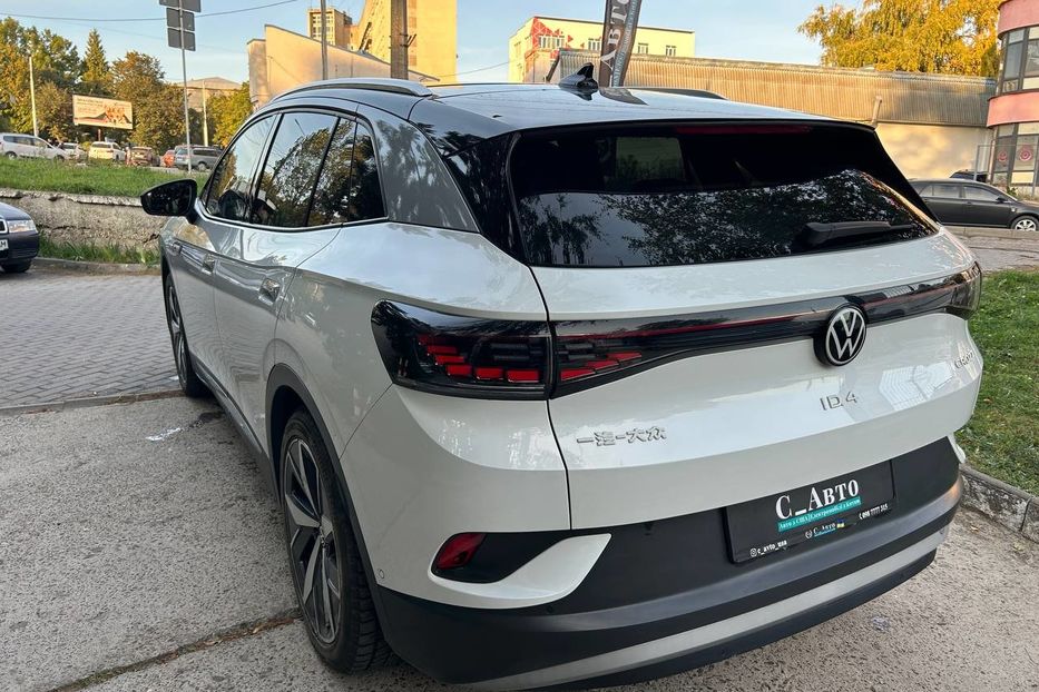 Продам Volkswagen ID.4 Pro 2023 года в Черновцах