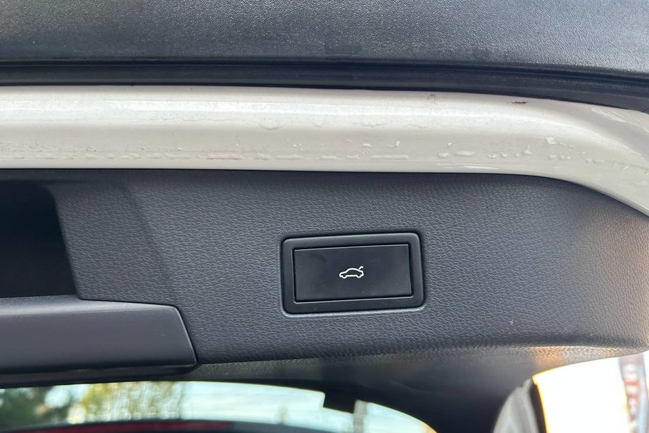 Продам Volkswagen ID.4 Pro 2023 года в Черновцах