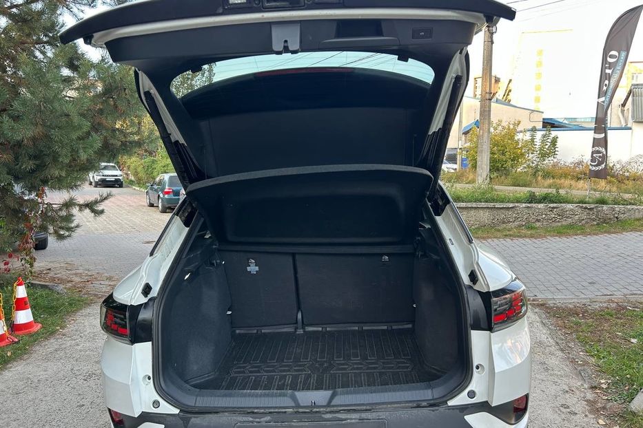 Продам Volkswagen ID.4 Pro 2023 года в Черновцах