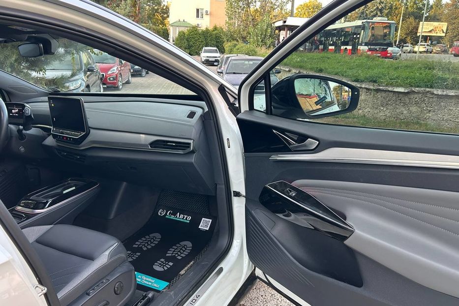 Продам Volkswagen ID.4 Pro 2023 года в Черновцах