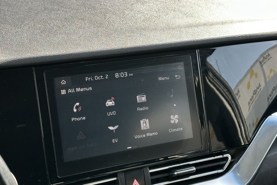 Продам Kia Niro 64 квт 2022 года в Луцке