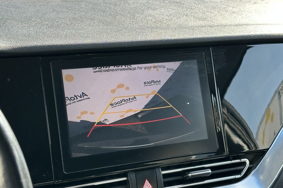 Продам Kia Niro 64 квт 2022 года в Луцке
