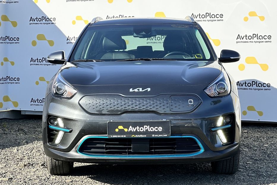Продам Kia Niro 64 квт 2022 года в Луцке