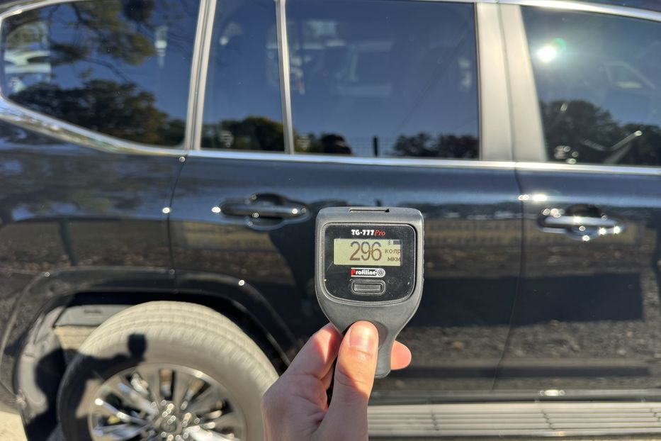 Продам Toyota Land Cruiser 300 Premium  2023 года в г. Умань, Черкасская область