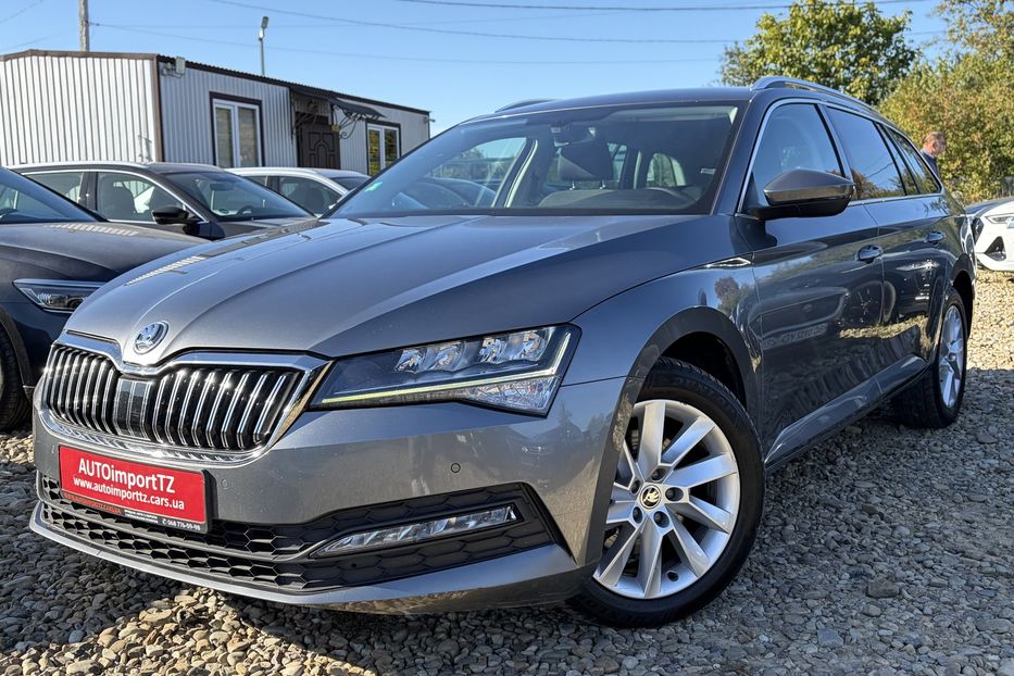 Продам Skoda Superb 2.0 TDI 150к.с КАМЕРА 2023 года в Львове