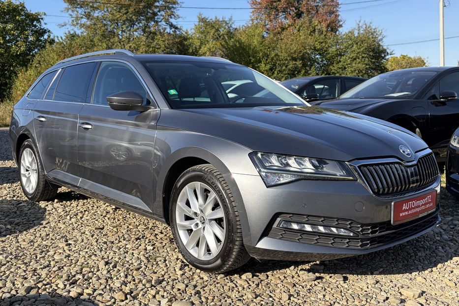 Продам Skoda Superb 2.0 TDI 150к.с КАМЕРА 2023 года в Львове