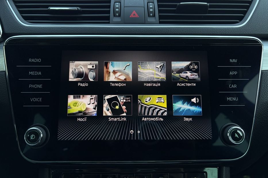 Продам Skoda Superb 2.0 TDI 150к.с КАМЕРА 2023 года в Львове