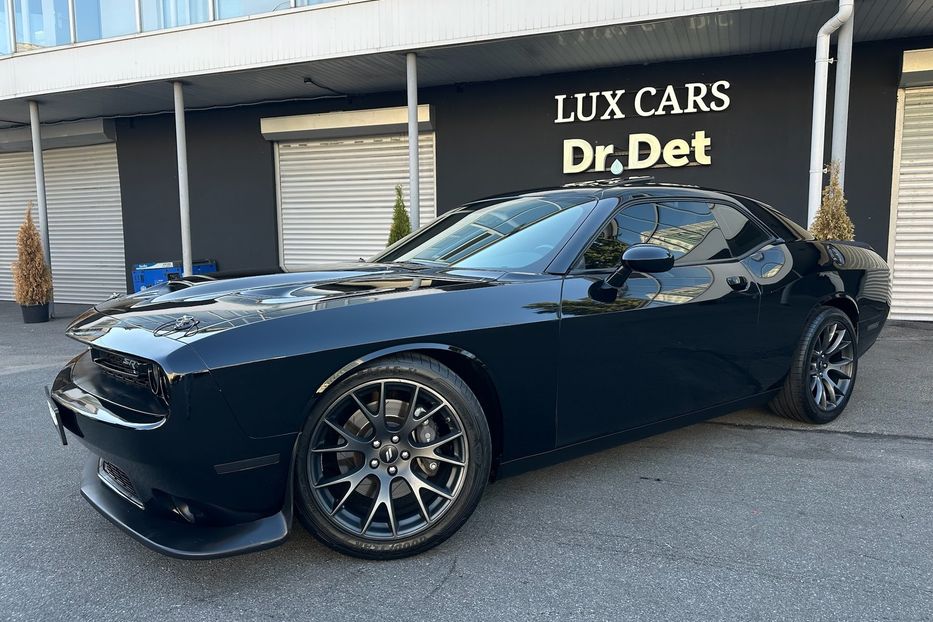Продам Dodge Challenger SRT R/T Scat Pack 2019 года в Киеве