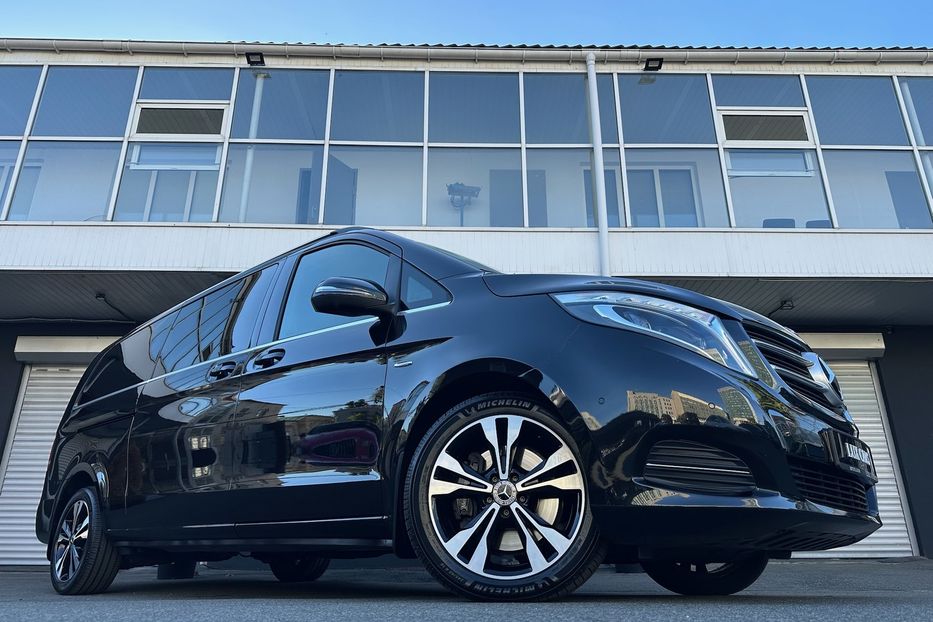 Продам Mercedes-Benz V-Class Avantgarde Extralong 250d 2016 года в Киеве