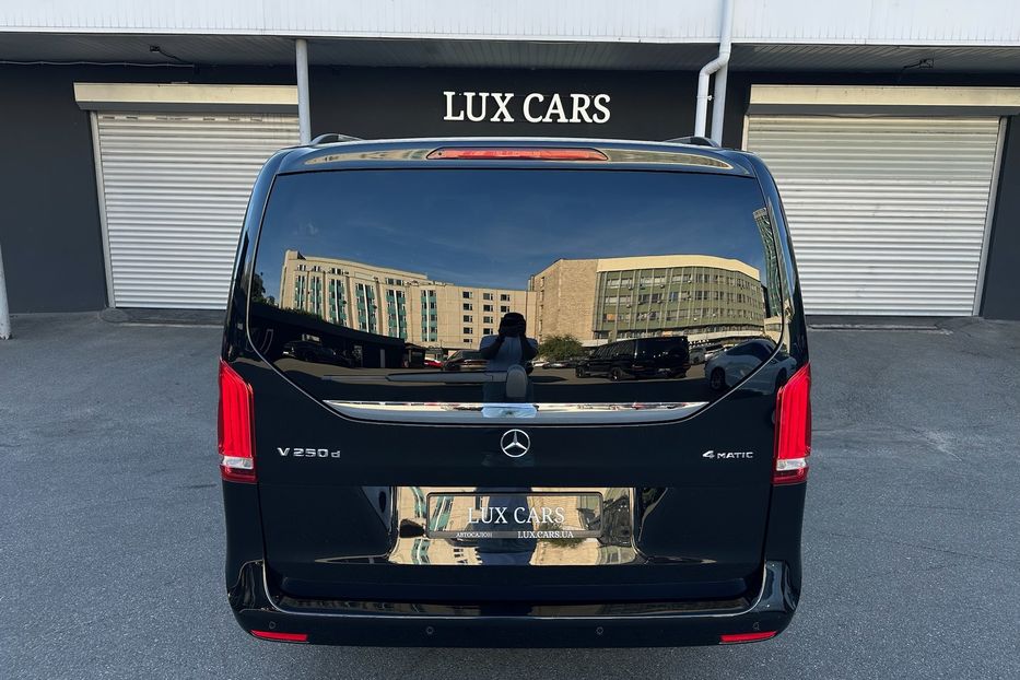 Продам Mercedes-Benz V-Class Avantgarde Extralong 250d 2016 года в Киеве