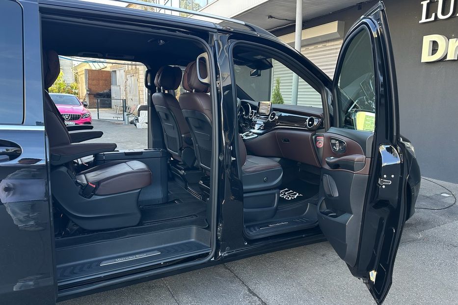 Продам Mercedes-Benz V-Class Avantgarde Extralong 250d 2016 года в Киеве