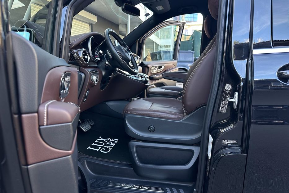 Продам Mercedes-Benz V-Class Avantgarde Extralong 250d 2016 года в Киеве
