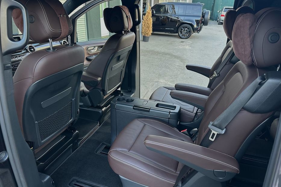 Продам Mercedes-Benz V-Class Avantgarde Extralong 250d 2016 года в Киеве