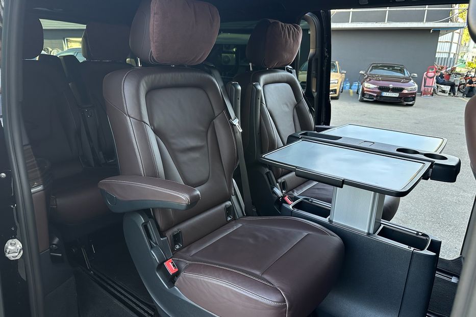 Продам Mercedes-Benz V-Class Avantgarde Extralong 250d 2016 года в Киеве