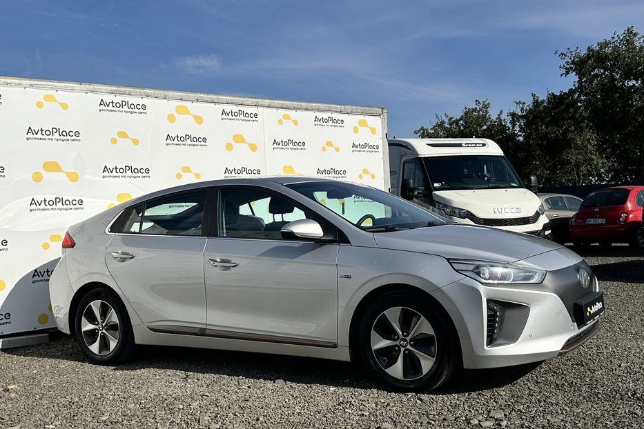 Продам Hyundai Ioniq 2017 года в Луцке