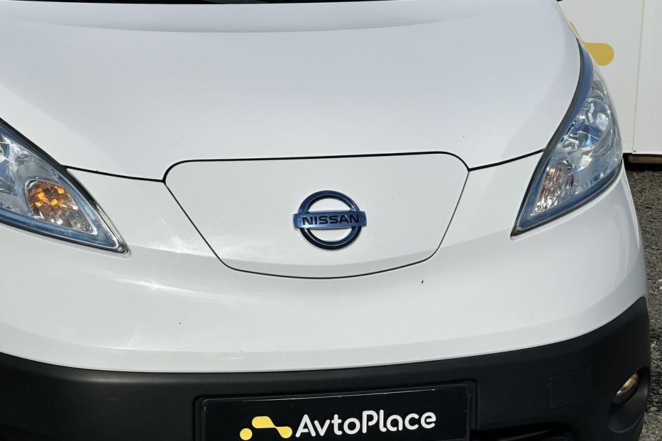 Продам Nissan NV груз. 200 2015 года в Луцке
