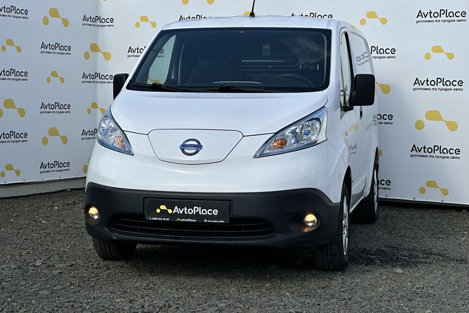 Продам Nissan NV груз. 200 2015 года в Луцке