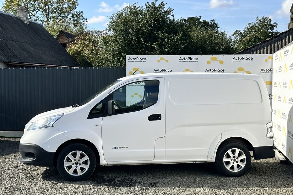 Продам Nissan NV груз. 200 2015 года в Луцке
