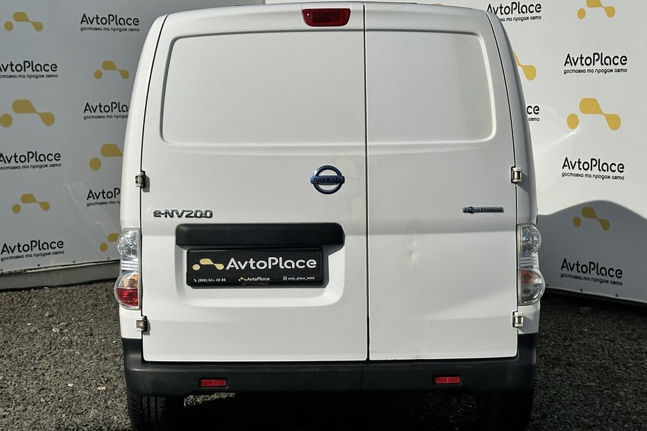Продам Nissan NV груз. 200 2015 года в Луцке