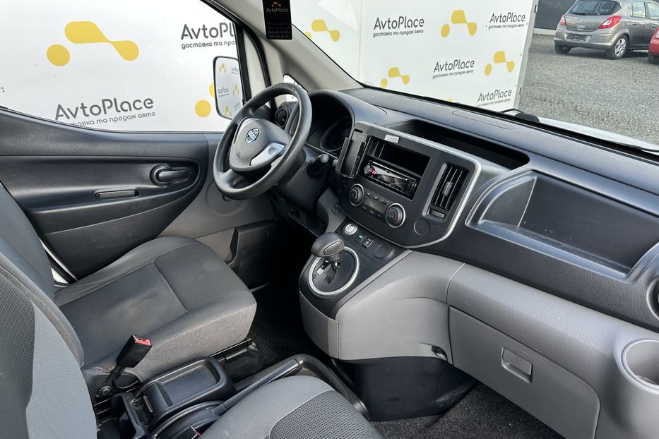 Продам Nissan NV груз. 200 2015 года в Луцке