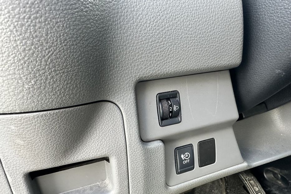 Продам Nissan NV груз. 200 2015 года в Луцке