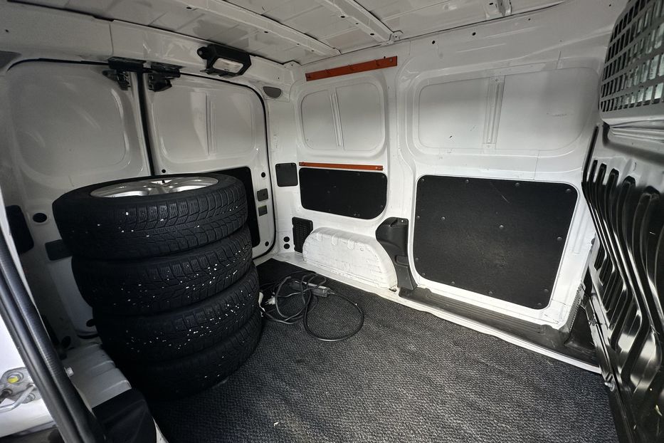 Продам Nissan NV груз. 200 2015 года в Луцке