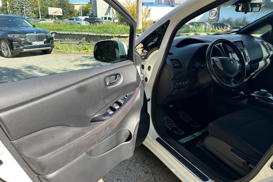 Продам Nissan Leaf 30квт 2017 года в Черновцах