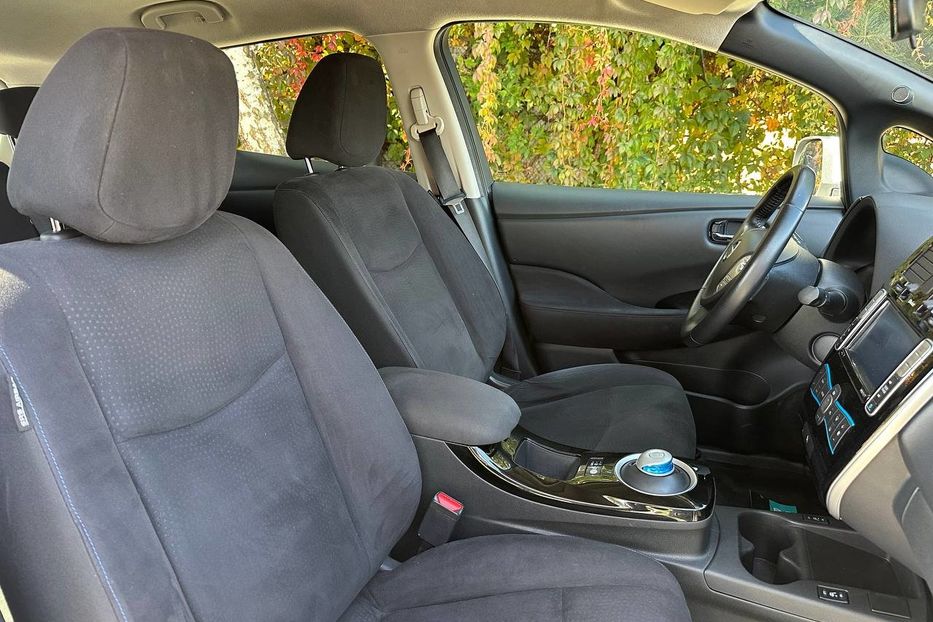 Продам Nissan Leaf 30квт 2017 года в Черновцах