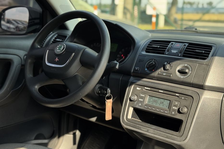 Продам Skoda Fabia 2011 года в г. Умань, Черкасская область